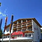 Отель Alpina Nature-wellness Веннс