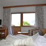 Alpina Nature-wellness Отель